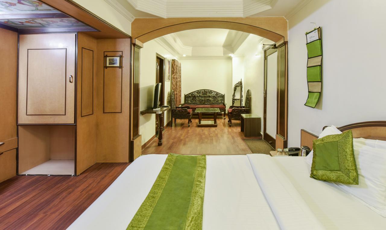 Hotel Kanishka Rāipur Dış mekan fotoğraf